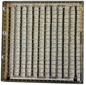 Compact IRM 250x250 de face avec grille détouré